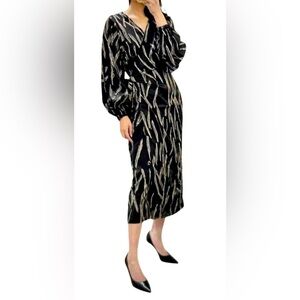 DIARRABLU Satu Scribble Printed V Neck Wrap Dress 3X